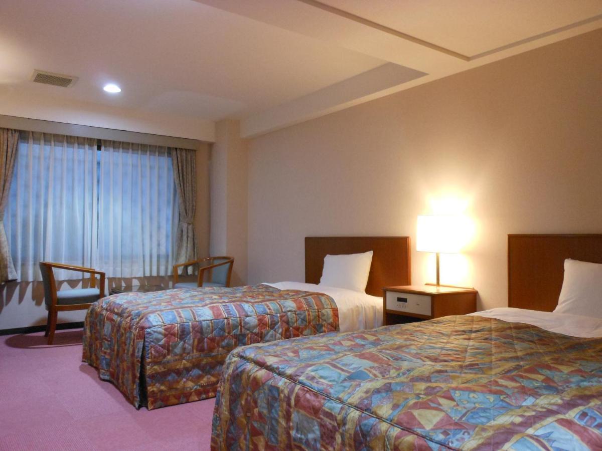 Hotel New Tohoku Tóquio Exterior foto